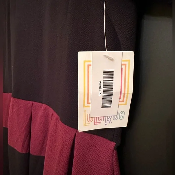 NWT Lularoe Amelia dress, XL. Black and maroon stripes with pockets. - Picture 2 of 3